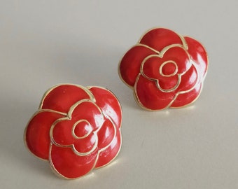 vintage large red flower clip on earrings BALENCIAGA PARIS 1980s, luxury designer earrings, red rose flower earrings, Red Enamel Gold tone