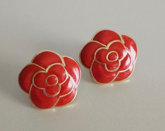 BALENCIAGA PARIS 1980s, clip de flor roja grande vintage en pendientes, pendientes de diseñador de lujo, pendientes de flor de rosa roja, tono oro esmalte rojo