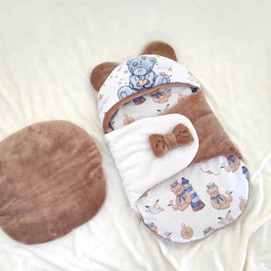 Inbakerdoek voor pasgeborenen. Kinderwagenaccessoire. Zachte anti-schopdeken. Pasgeboren slaapzak. Neutrale babyaccessoires.