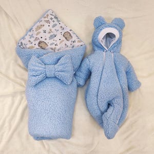 Soft cuddly blue wrap and newborn baby boy blue romper. Coming home outfit.  Newborn blanket, newborn romper. Newborn gift set.