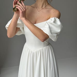 Boho Chiffon Wedding Dress: Fairytale Ball Gown with Sleeves