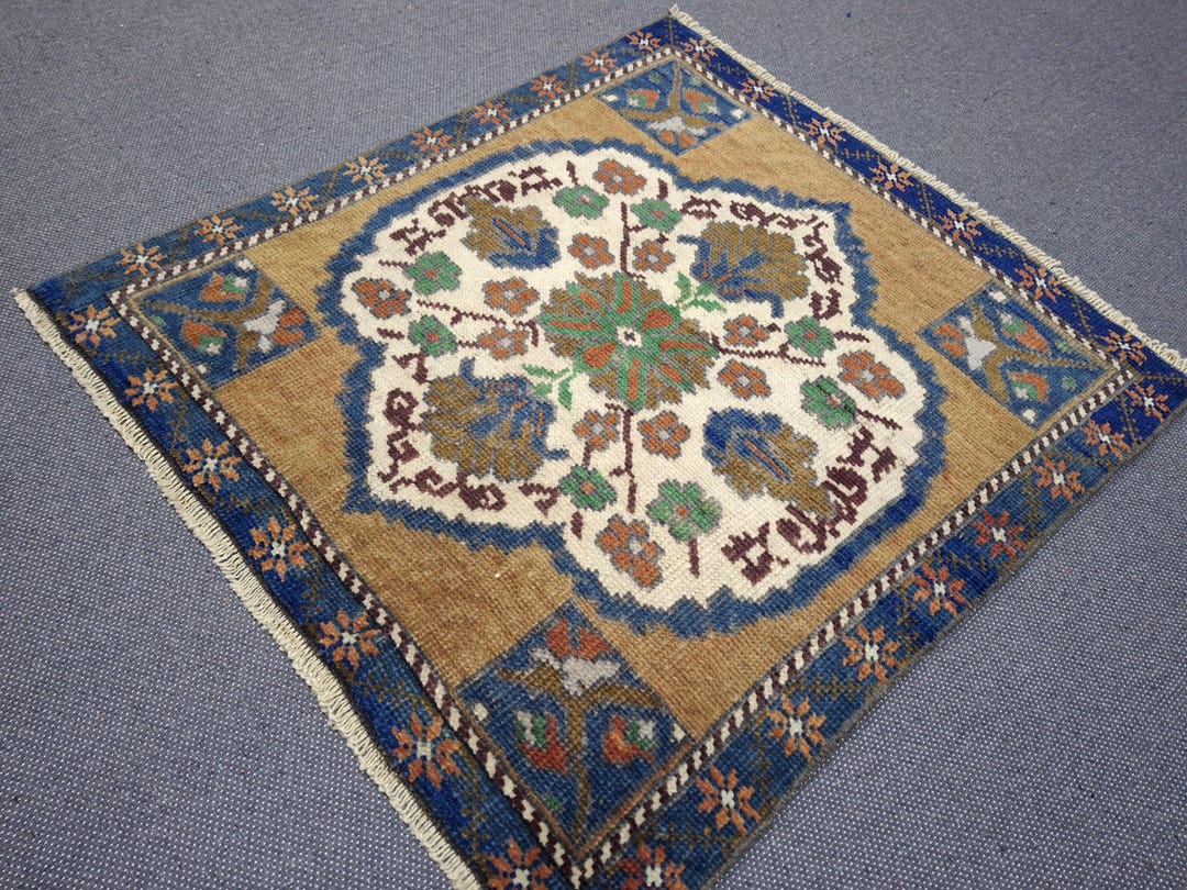 2x2 Small Vintage Turkish Square Rug: Handwoven Wool Boho Decor, 2x2.1 ...