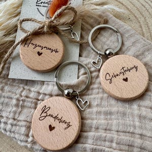 Schlüsselanhänger Holz – Herzensmensch, Schwesterherz, Bruderherz | Gravur Geschenk | Herzanhänger | Buchenholz | Freundschaftsgeschenk
