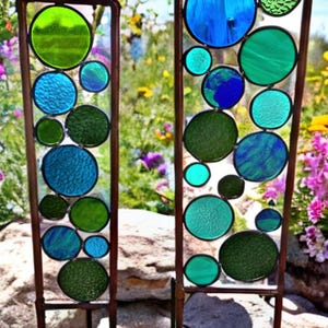 Stained glass Yard, garden art. Real stained glass & copper garden stakes in Blue add Green Mix. Free shipping.