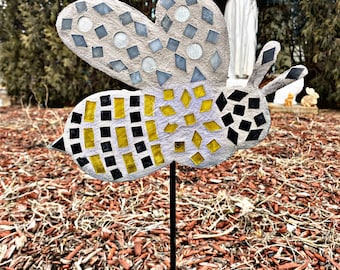 DIY Bee Stained Glass Mosaic. DIY Kit with stake.  Free shipping