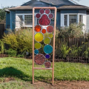 Stained glass paw print yard art, Free Shipping.