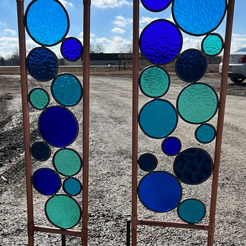 Stained glass lawn, garden stakes Blue mix.  Free shipping
