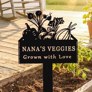 Personalized Metal Garden Sign,Custom Homegrown Veggies Garden Sign,Vegetables Garden Stake,Yard Decor,Vegetable Plot Markers,Gardener Gift