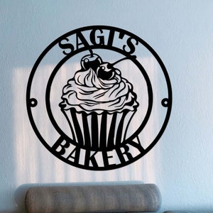 Personalized Bakery Metal Sign,Cupcake Sign,Custom  Baker Name Sign,Baking Sign,Kitchen Decor,Bakery Shop Decor,Gift For Mom Nana Baker