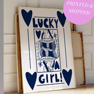 Stampa "Sindrome della ragazza fortunata", stampa da parete alla moda blu navy, poster retrò di carte da gioco, poster preppy, stampe senza cornice di "Asso di cuori", stampa per dormitorio