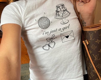 Soy literalmente sólo una niña Y2k bebé camiseta Y2k camisa de moda bebé camiseta divertida bebé camiseta coqueta bebé camiseta 90s bebé camiseta estética bebé camiseta linda