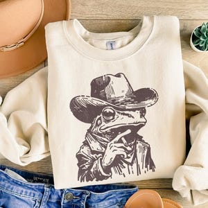 Grenouille cowboy PNG, grenouille drôle meme PNG, crapaud cowboy, sublimation tendance, design Western PNG, ambiance country rétro image 8