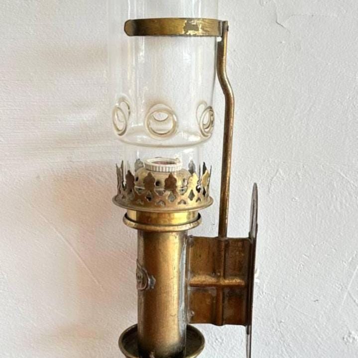 ANCIENNE LANTERNE LAMPE A Petrole Locomotive Fer Forge Et Cuivre EUR