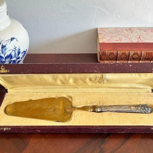 Antique French Silver Cake Spatula: Belle Époque Minerva 950, Original Box