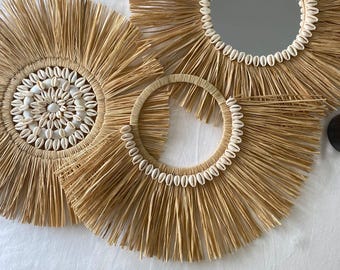 Handmade Raffia Wall Decor Set: Boho Seashell Mirror, Natural Fiber Art
