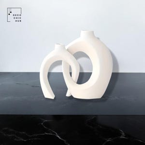 Moderne weiße Keramikvase, Wohnzimmer Blumenschmuck, dekorative Knospe Vase, kreative Mehrzweck Boho Blumentopf