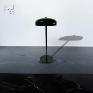 Rechargeable Table Green Lamp, Touch Sensor, LED Desktop, Night Light Wireless, Reading Lamp for Restaurant, Hotel, Bar, Bedroom Decor