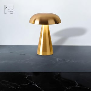 Rechargeable Table Gold Lamp, Wireless, Touch Sensor, LED Desktop, Night Light Wireless, Reading Lamp for Restaurant, Bedroom