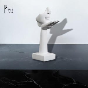 Abstract White Mask, Resin Figurine, Office Home Decoration, Home Decor, Modern Sculpture, Modern Art