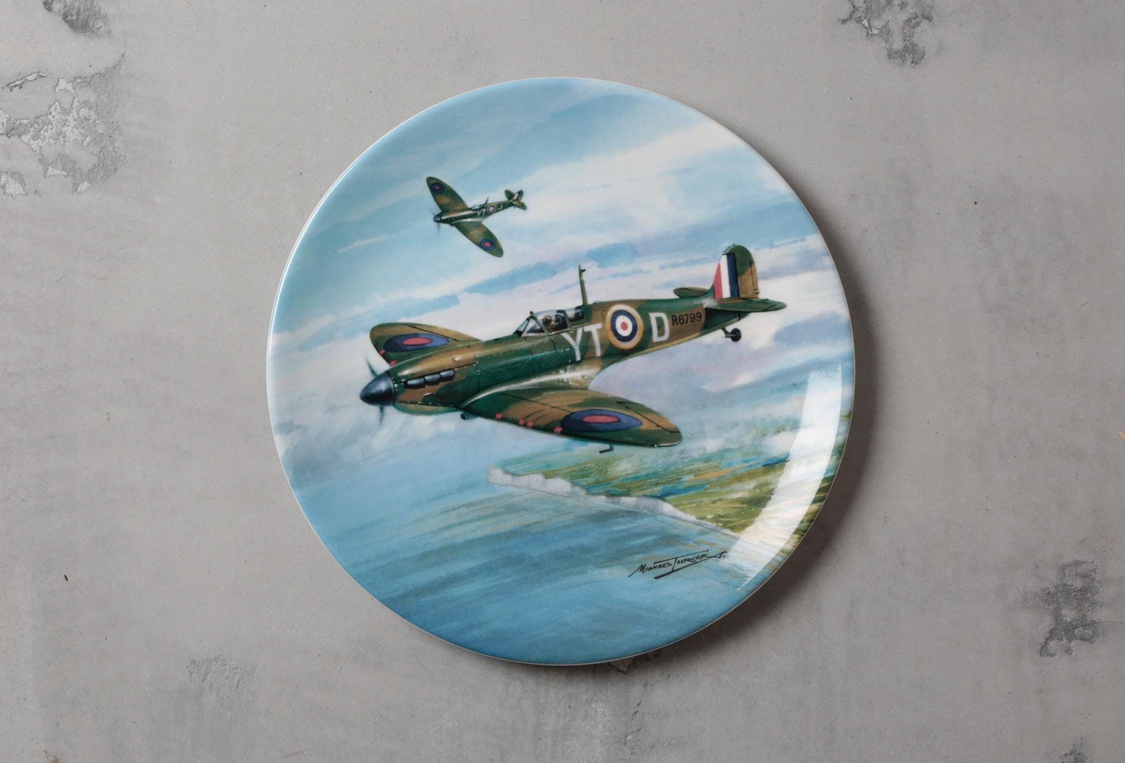 アンティーク雑貨 COALPORT \"DAWN PATROL\" Plate coalport collector plate dawn patrol by michael turner 21.5