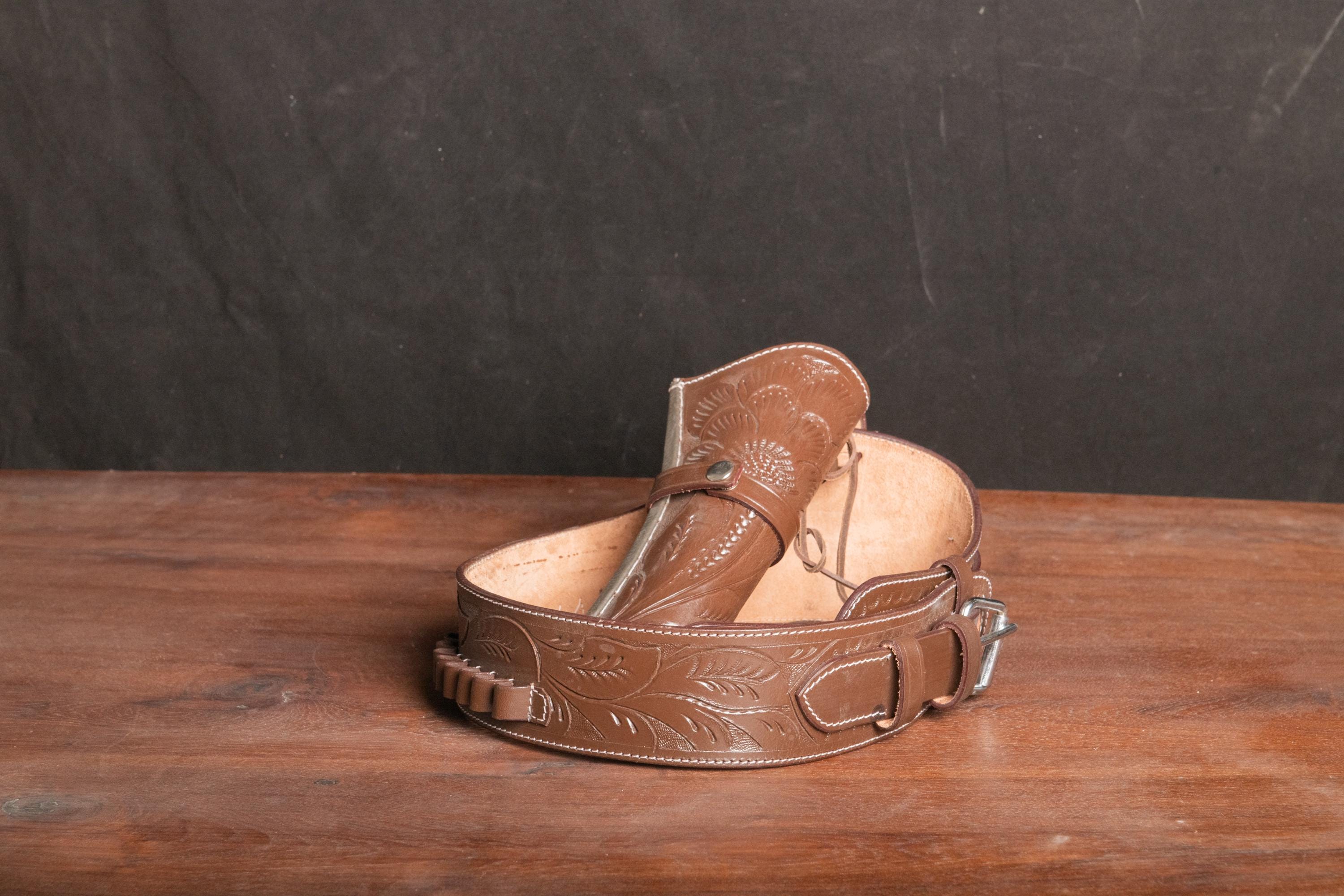Hulara Full Grain DD Leather Western Gun Holster Belt for Men Heritage Rough Rider 357 Gun Belt and Holster .38/.357 Cal