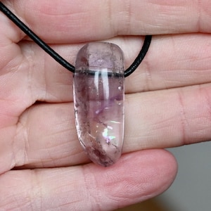 Schöner,unbehandelter Goboboseb AMETHYST Anhänger vom Brandberg aus Namibia