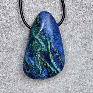 Very beautiful AZURITE-MALACHITE cabochon pendant 25.1 g