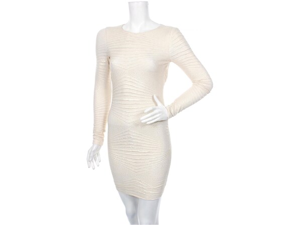 Sexy and Chic Off-white Bodycon Pearly Mini Dress to Go Out in Embossed Fabrics - Etsy Sexy and Chic Off-white Bodycon Pearly Mini Dress to Go Out in Embossed Fabrics - Etsy
