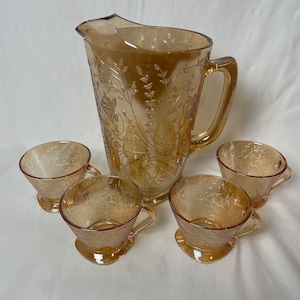 Vintage Carnival, Depression Glass “Jeanette” Pitcher With 4 Matching Cups
