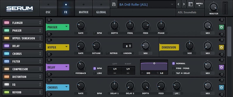 Puede incluir: Una captura de pantalla de la interfaz del plugin de sintetizador Serum, que muestra el preset "BA DnB Roller [ASL]". La interfaz presenta una variedad de controles para manipular el sonido, incluidos botones giratorios, deslizadores y botones. Los controles est&aacute;n etiquetados con t&eacute;rminos como "Rate", "Depth", "Freq", "Feed", "Phase", "Mix", "Detune", "Retrig", "Unison", "Size", "BPM", "Delay" y "LPF".