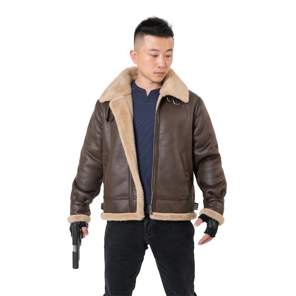 RE 4 Remake Leon Jacket - Perfect for Cosplay and Everyday Wear - Authentic Design for Fans - Stylish and Versatile Gaming Fashion Statement