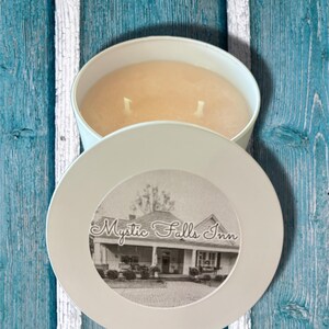 Mystic Falls Inn-Premium soy wax candle