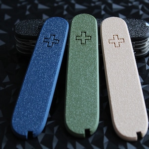 91mm PLUS Victorinox scales