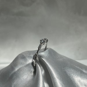 Exklusive Solitärringe, Verlobungsring, 925 Silber Solitär Ring, zierlicher Ring, Hochwertige Ringe, Eleganter Schmuck Kybele Schmuck Bild 4