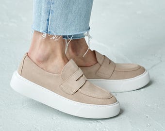 Beige Leather Loafers, Casual Soft Leather Flats, Suede Loop Slip‑Ons, Pointed Toe Loafers Beige, Platform Penny Loafers, Comfortable Shoes