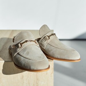Beige Suede Leather Mules for Women, Stylish Slip-on Loafers, Backless Flat Shoes with Chain, Casual Minimalist Shoes, Classic Elegant Shoes