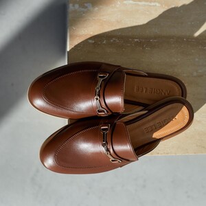 Brown Leather Women's Mules, Summer Slip-On Loafers, Backless Flat Shoes, Closed Toe Slides, Casual Minimalist Shoes, Classic Elegant Shoes