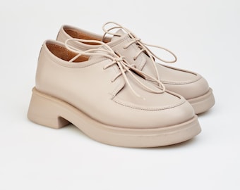 Beige Leather Derby Shoes, Block Heel Loafers, Classic Office Footwear, Women’s Smart Casual Lace-Up Oxfords, Neutral Work Flats