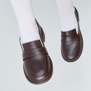 Brown Leather Loafers for Women, Handmade Flat Slip On Shoes, Minimalist Penny Loafers, Classic Everyday Flats, Fall Casual Footwear