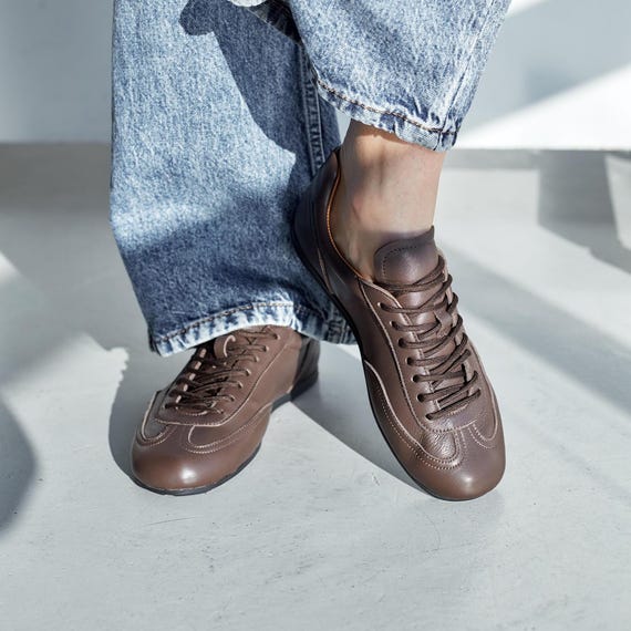 Brown Leather Sneakers, Tan Lace-Up Athletic Shoes, Comfortable Walking Trainers, Women's Casual Leather Footwear, Vintage Style Shoes