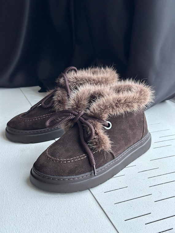 Cozy Brown Lace-Up Boots with Fur Lining Heeled Platform Lace Up Sherpa Boots - Oasis Society - Final  main image 4