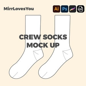 Könnte beinhalten: Ein Mockup von zwei weißen Socken. Die Socken sind in Seitenansicht dargestellt, mit sichtbarer Ferse und Zehenspitze. Der Text "CREW SOCKS MOCK UP" ist in schwarzen Buchstaben unter den Socken geschrieben.