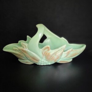 Hull Pottery Rare 1961 Capri Basket Planter USA 48 Vintage