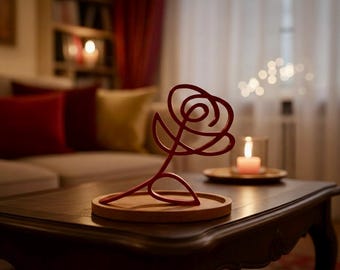 Róża – dekoracja w stylu minimalistycznym/liniowym – wyprodukowana we Francji – przyjazna dla środowiska – pomysł na prezent walentynkowy dla miłośników kwiatów