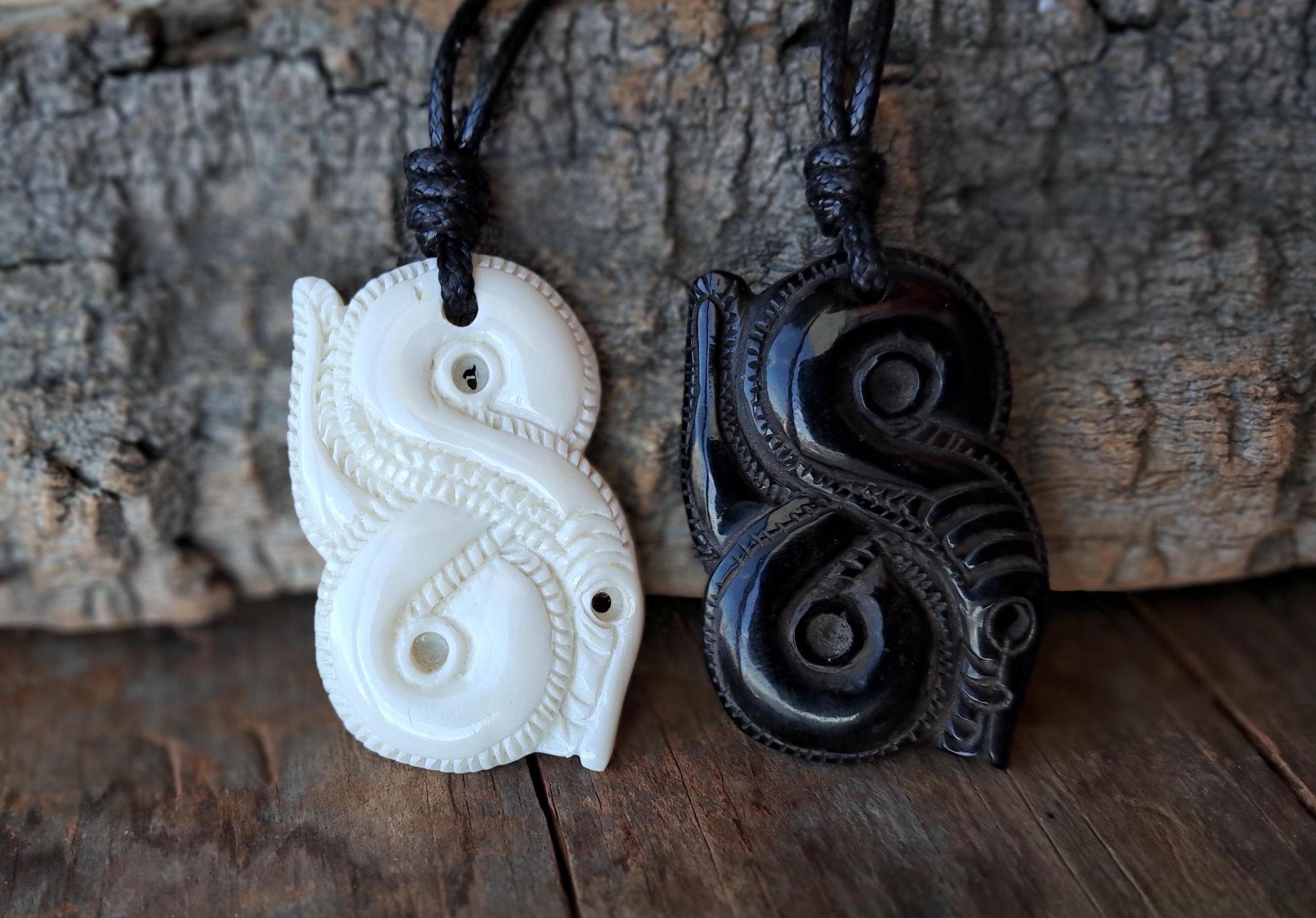 Jormungandr Pendant – Handcrafted Viking Amulet from Black Horn & Cattle Bone – Norse Mythology Jewelry