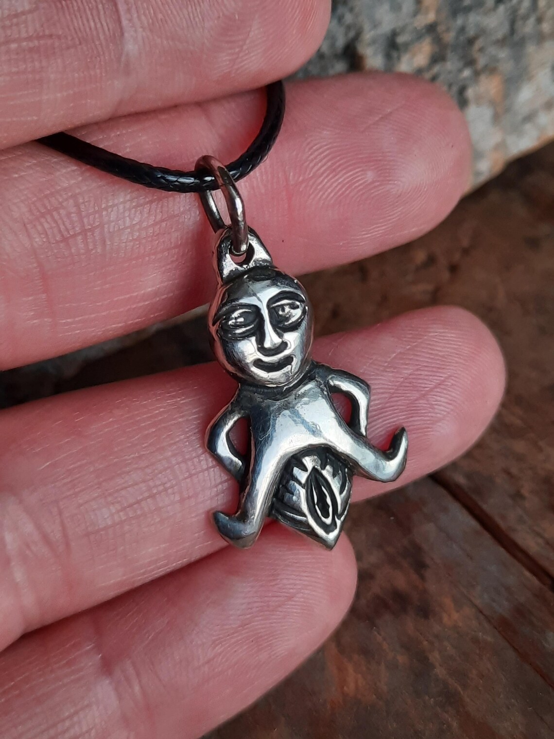 Sheela Na Gig Pendant in Sterling Silver or Bronze – Caledonian Forge