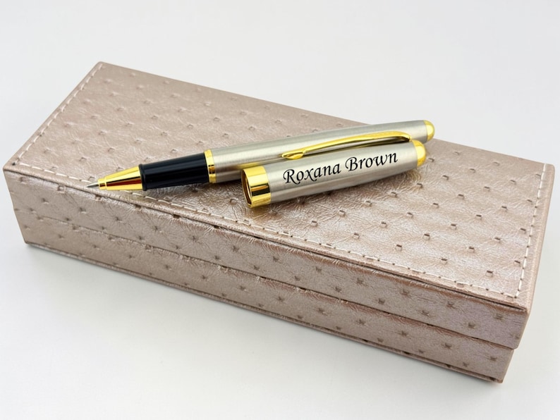 Personalized Graduation Pen Set – Engraved Gift for MBA - Etsy