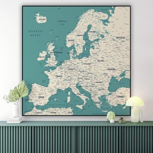 Mapa de Europa moderno imprimible / Arte de viaje en azul y beige / Decoración de pared de descarga instantánea - Cuadro de países de Europa