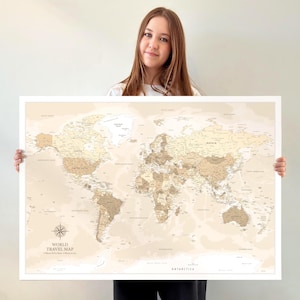 Duża mapa świata z pinezkami w kolorze chrupiącego beżu – mapa podróżna z pinezkami, spersonalizowana mapa świata, mapa minimalistyczna, prezent rocznicowy, mapa ścienna