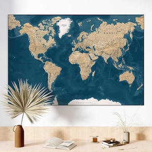 Mapa del mundo imprimible de gran detalle en colores azul y dorado, mapa mural grande descargable, mapa del mundo impreso digitalmente, mapa político vintage.